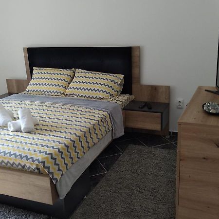 Gostinska Kuca Apartment Leskovac  Bagian luar foto