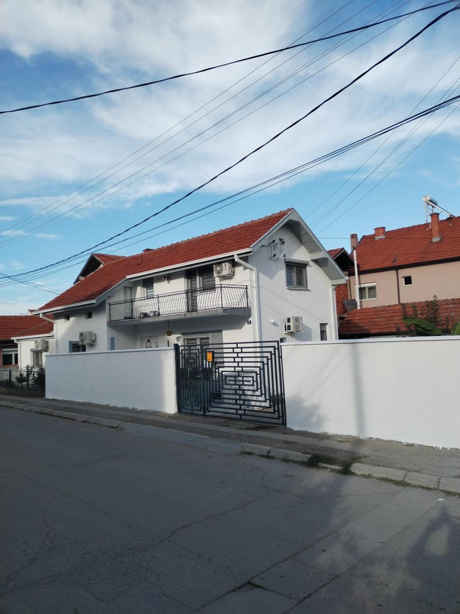 Gostinska Kuca Apartment Leskovac  Bagian luar foto